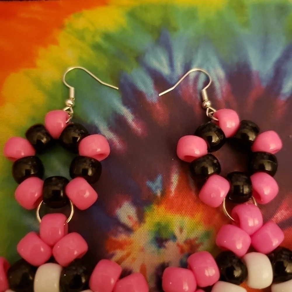 Handmade Pink White Black Kandi Star Dangle Earrings